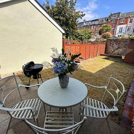 Stylish 3Br Cowes Cottage Close To The Waterfront Eksteriør billede