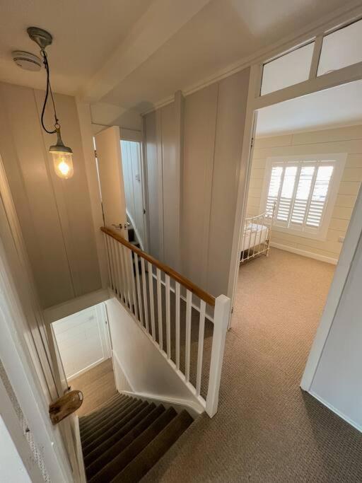 Stylish 3Br Cowes Cottage Close To The Waterfront Eksteriør billede
