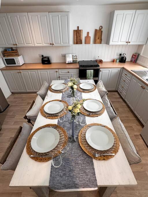 Stylish 3Br Cowes Cottage Close To The Waterfront Eksteriør billede